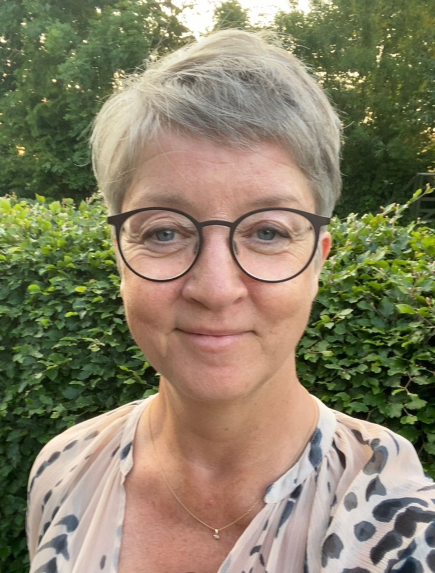 Ergoterapeut.<br />
Familierådgiver<br />
Familie-, par og psykoterapeut<br />